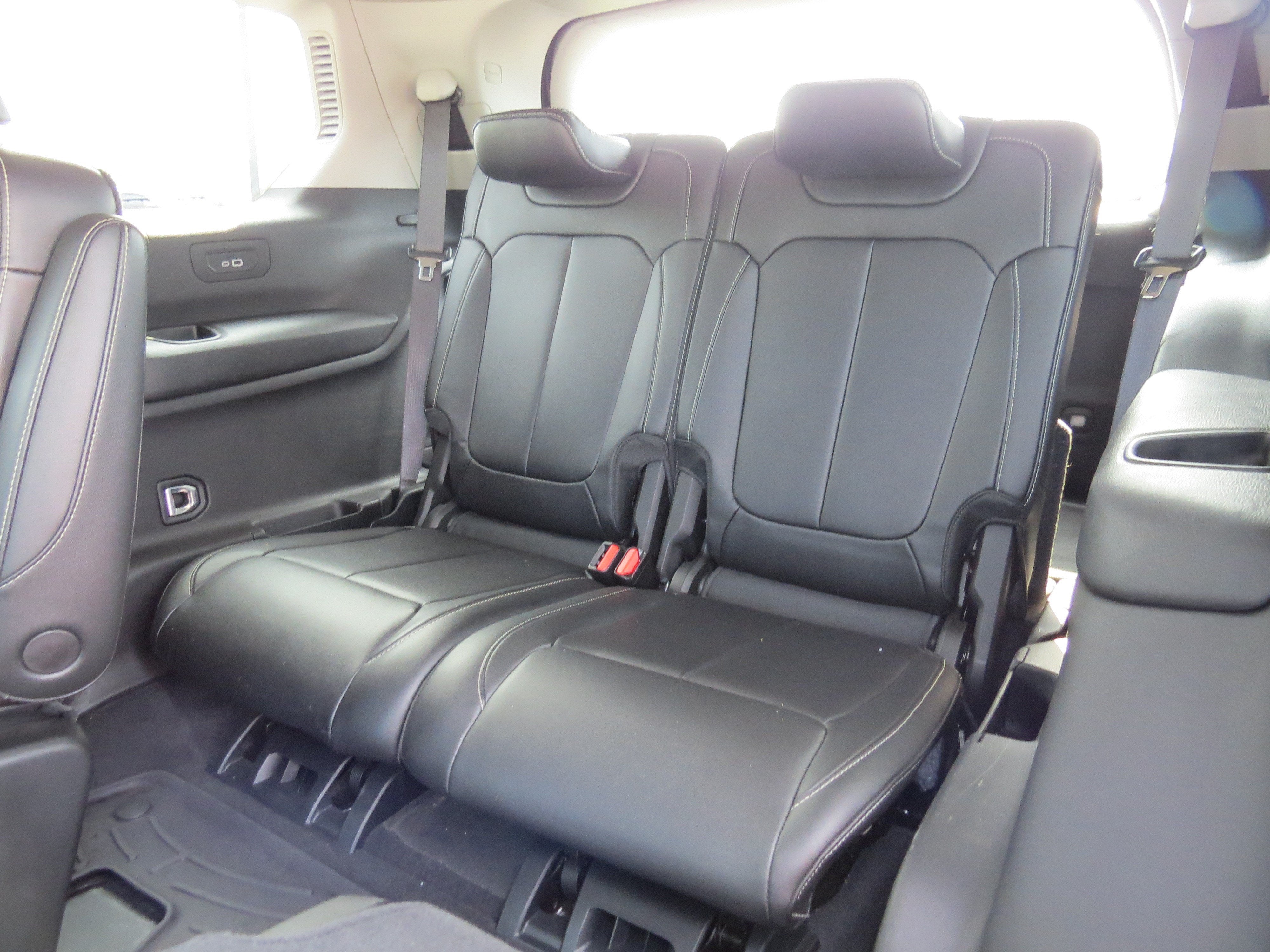 2023 Jeep Grand Cherokee L Limited 4x2