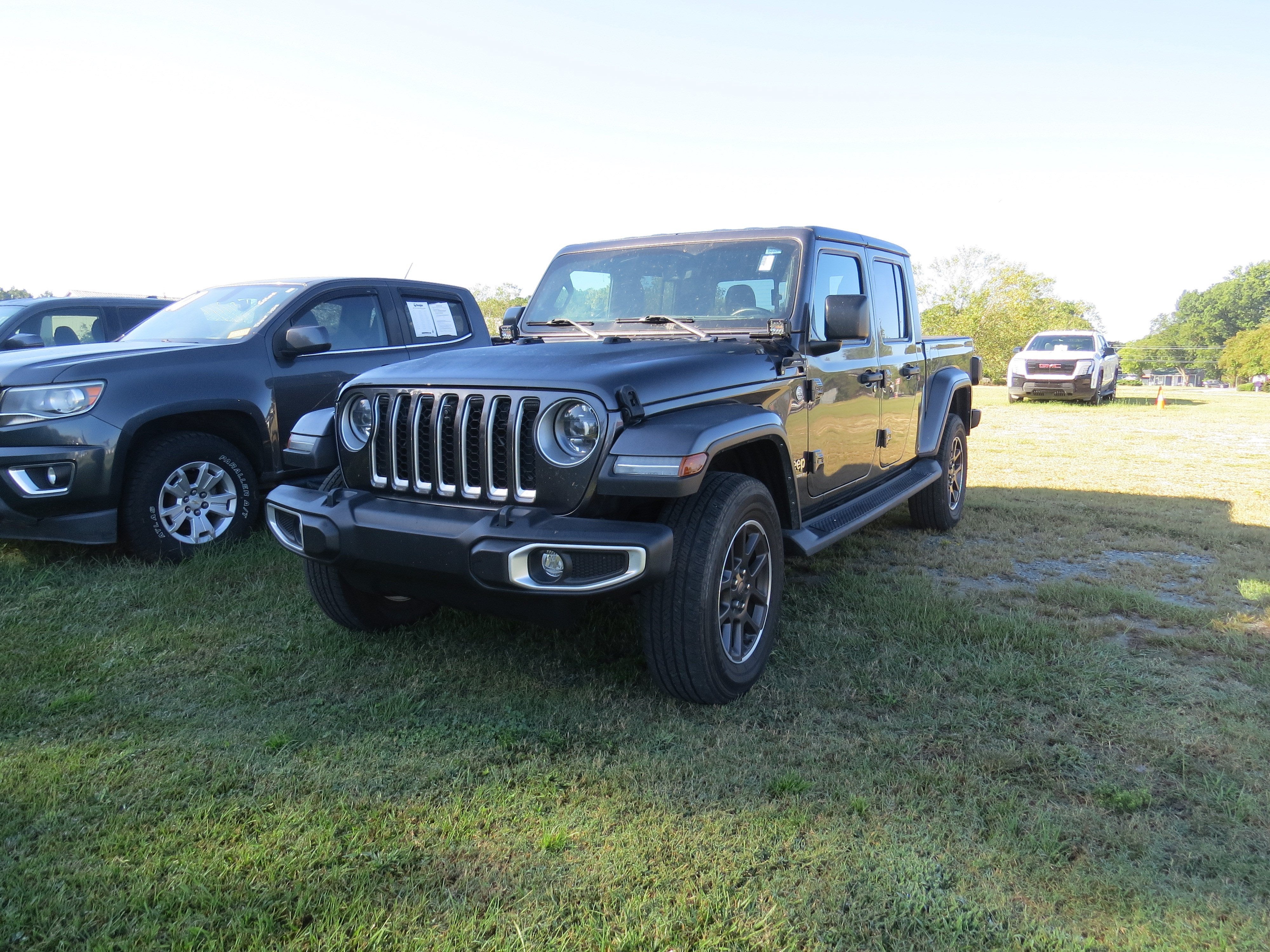 2023 Jeep Gladiator Overland