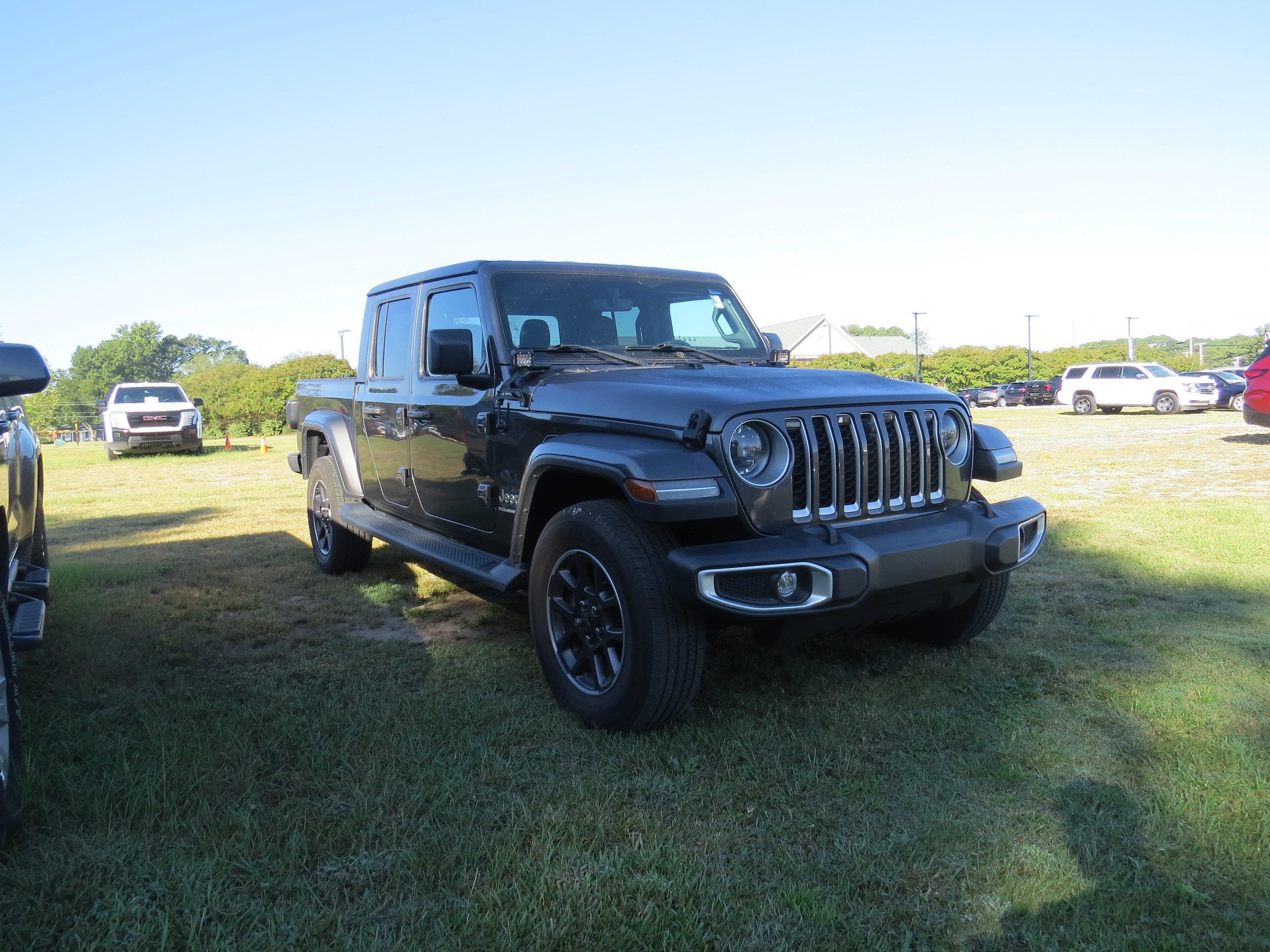 2023 Jeep Gladiator Overland