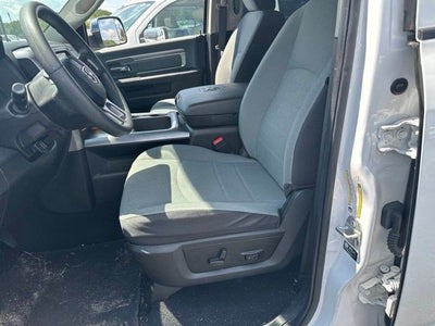 2023 RAM 1500 Classic SLT Crew Cab 4x2 5'7" Box