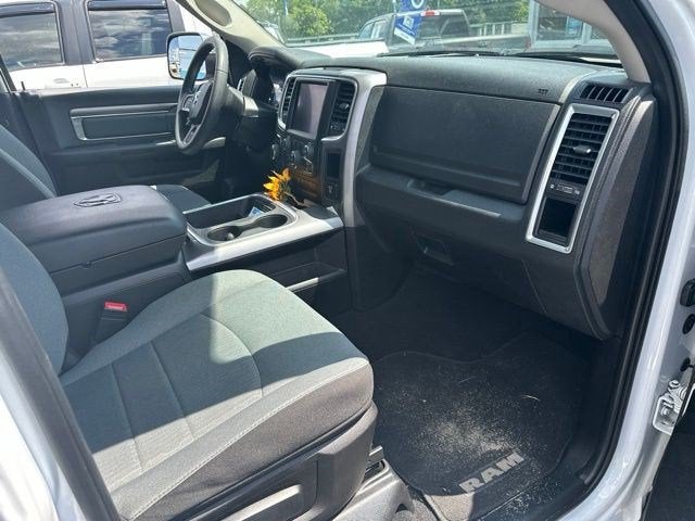 2023 RAM 1500 Classic SLT Crew Cab 4x2 5'7" Box