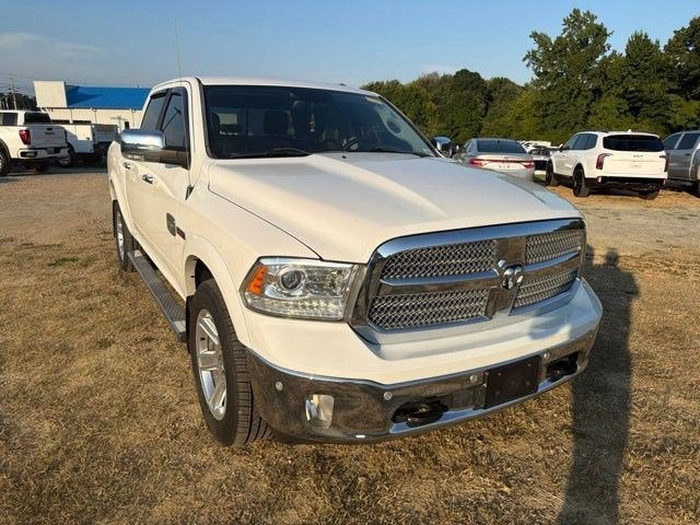 2017 RAM 1500 Longhorn Crew Cab 4x4 5'7" Box