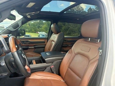 2020 RAM 1500 Laramie Longhorn Crew Cab 4x2 5'7" Box
