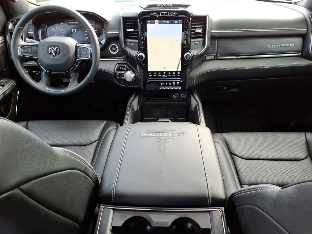 2024 RAM 1500 Limited Crew Cab 4x4 5'7" Box