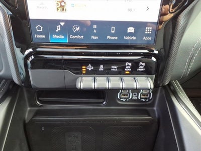 2024 RAM 1500 Limited Crew Cab 4x4 5'7" Box