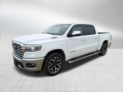2025 RAM 1500 Laramie Crew Cab 4x4 5'7" Box