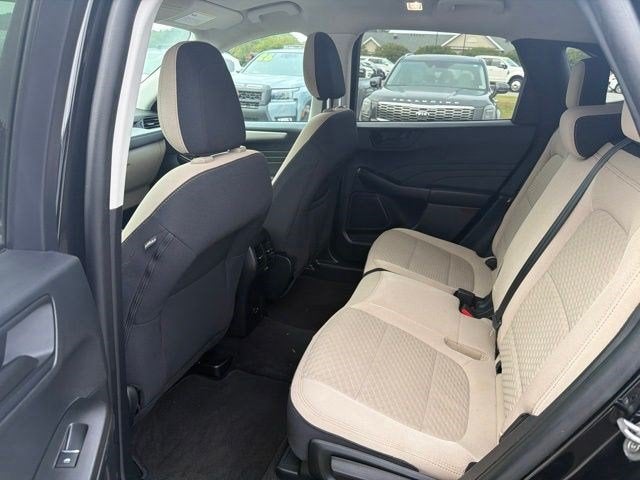 2022 Ford Escape SE Hybrid