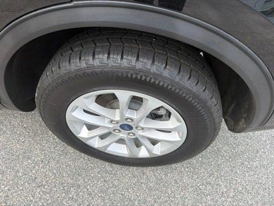 2022 Ford Escape SE Hybrid