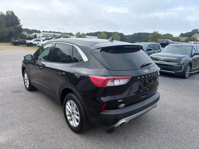 2022 Ford Escape SE Hybrid