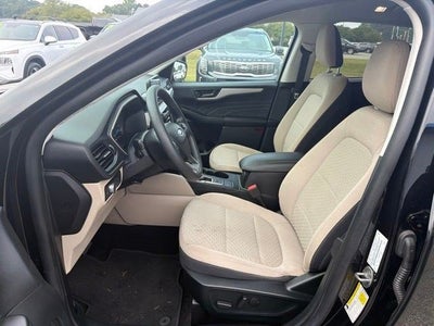 2022 Ford Escape SE Hybrid