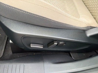 2022 Ford Escape SE Hybrid