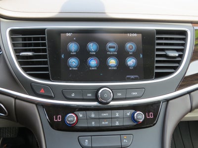2017 Buick LaCrosse Essence