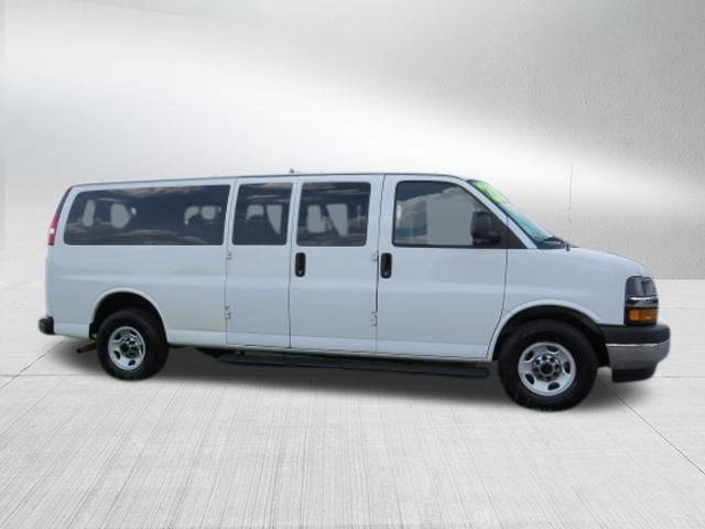 2020 Chevrolet Express Passenger 3500 LT