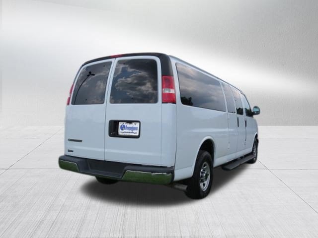 2020 Chevrolet Express Passenger 3500 LT