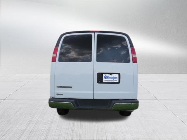 2020 Chevrolet Express Passenger 3500 LT