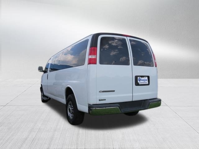 2020 Chevrolet Express Passenger 3500 LT