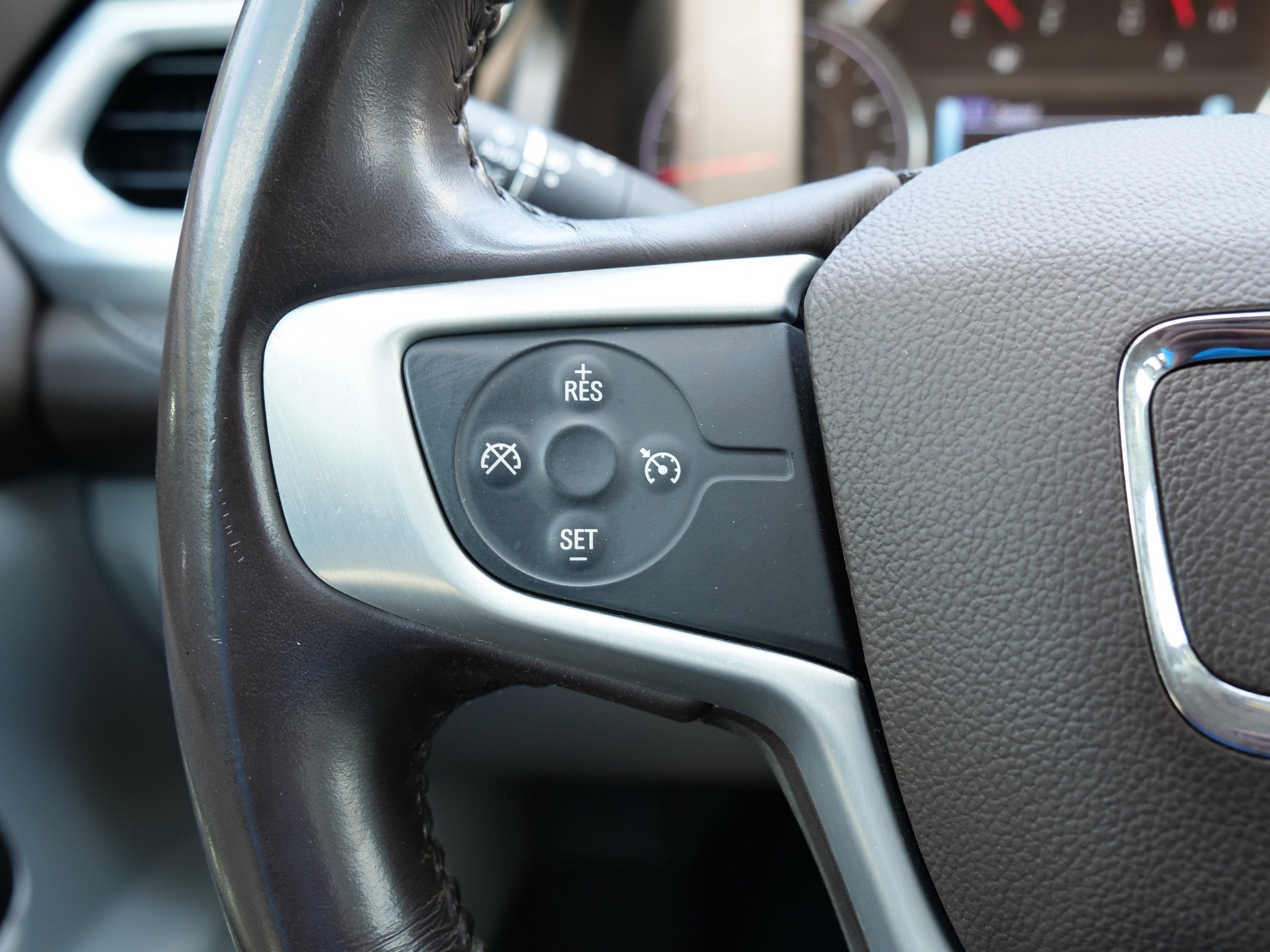 2019 GMC Acadia SLT