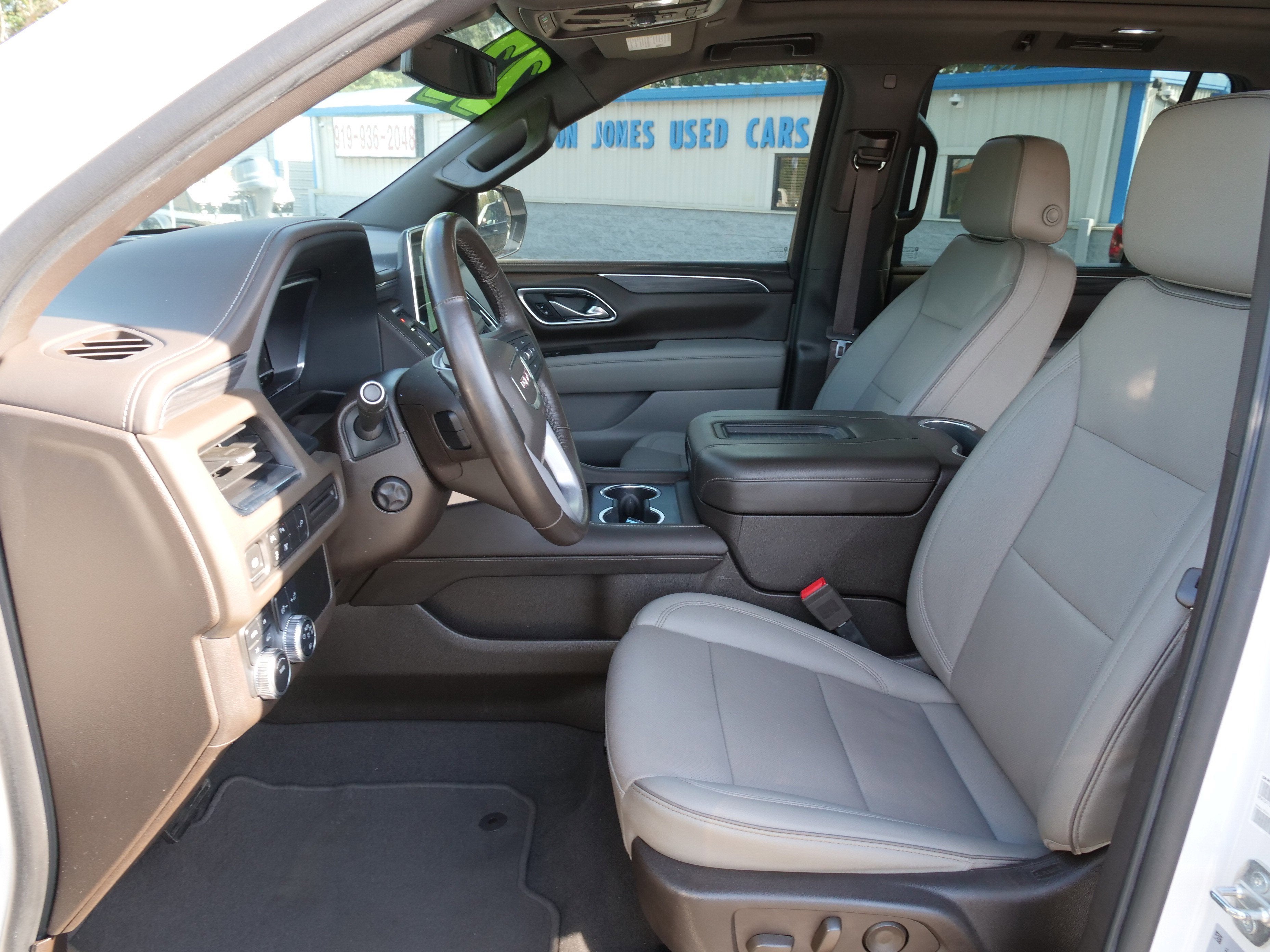2022 GMC Yukon SLT