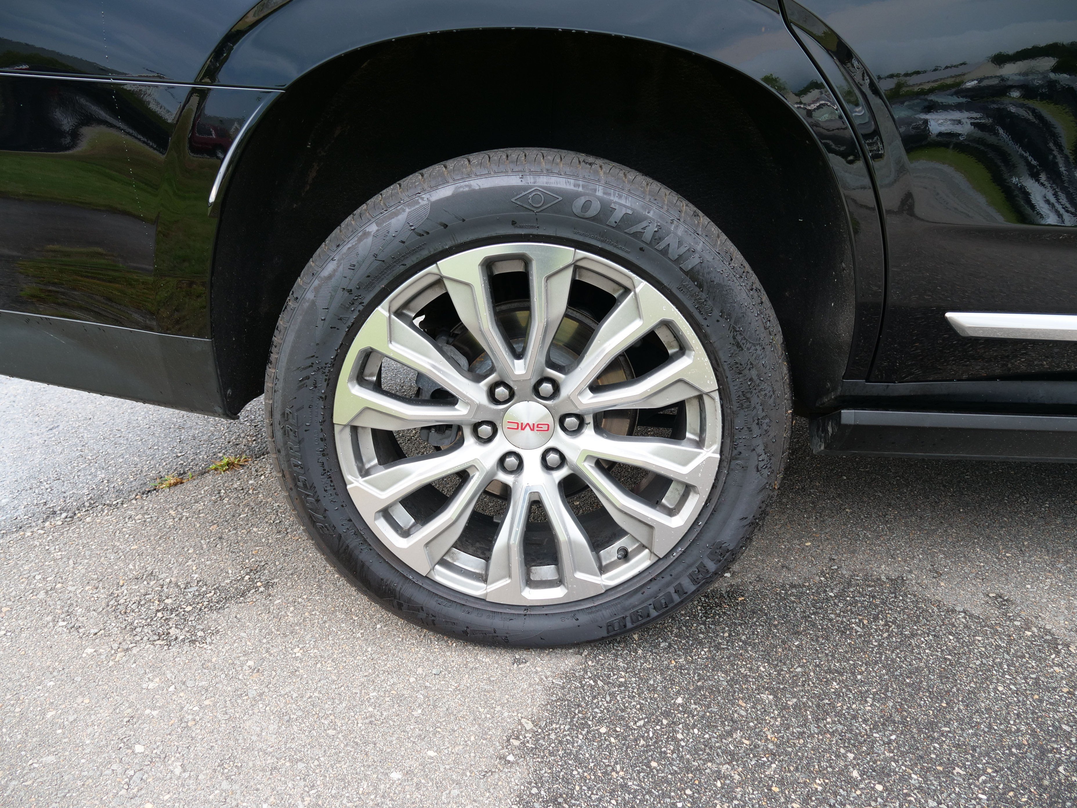 2022 GMC Yukon Denali