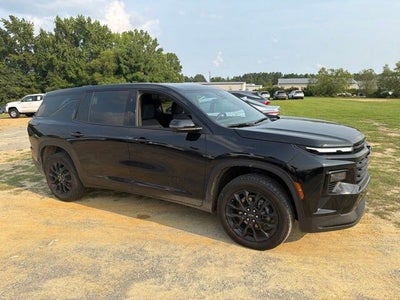 2024 Chevrolet Traverse LS