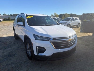 2022 Chevrolet Traverse LT Cloth