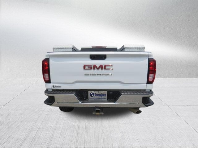 2024 GMC Sierra 2500 HD Pro