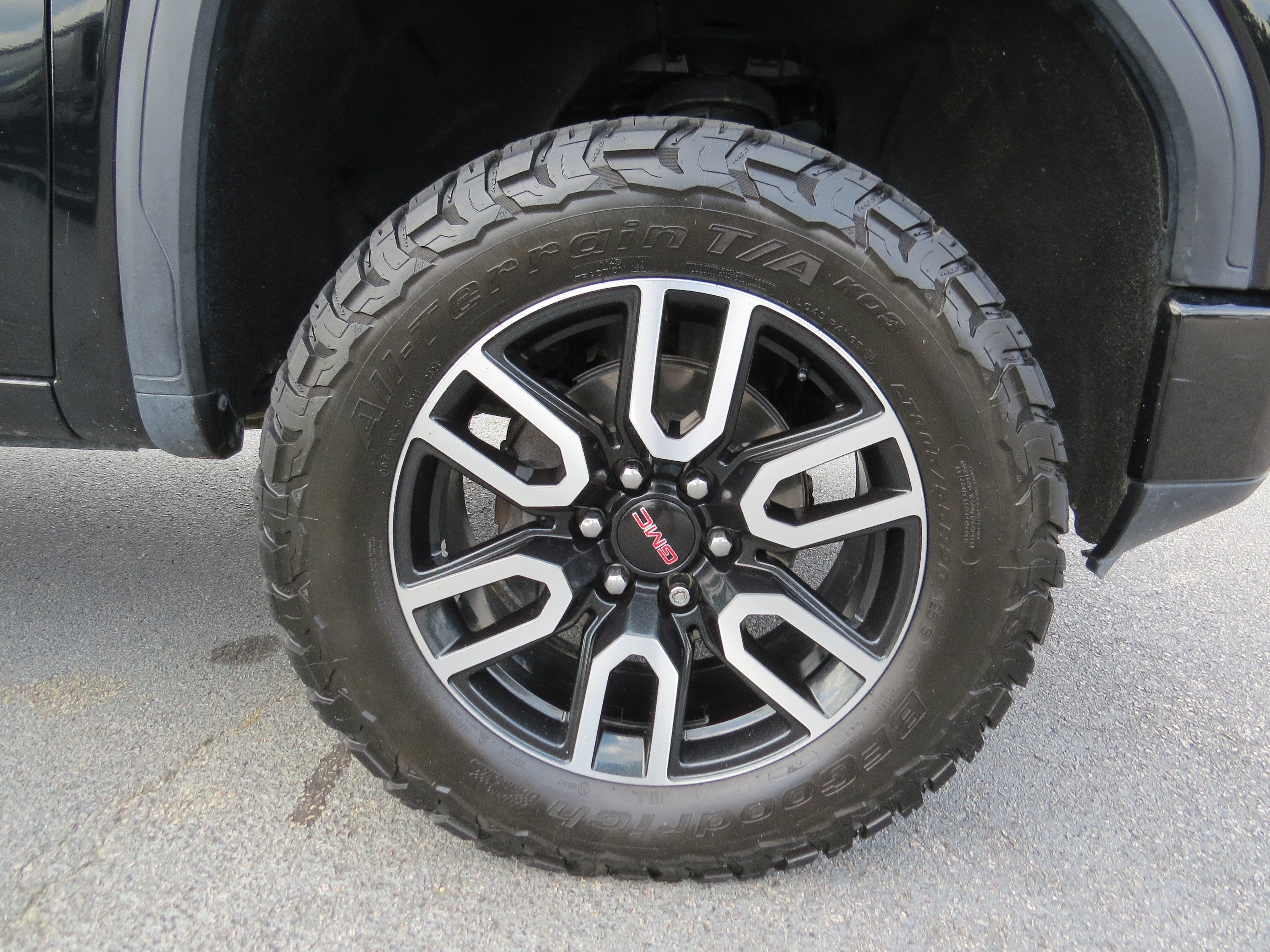 2019 GMC Sierra 1500 AT4