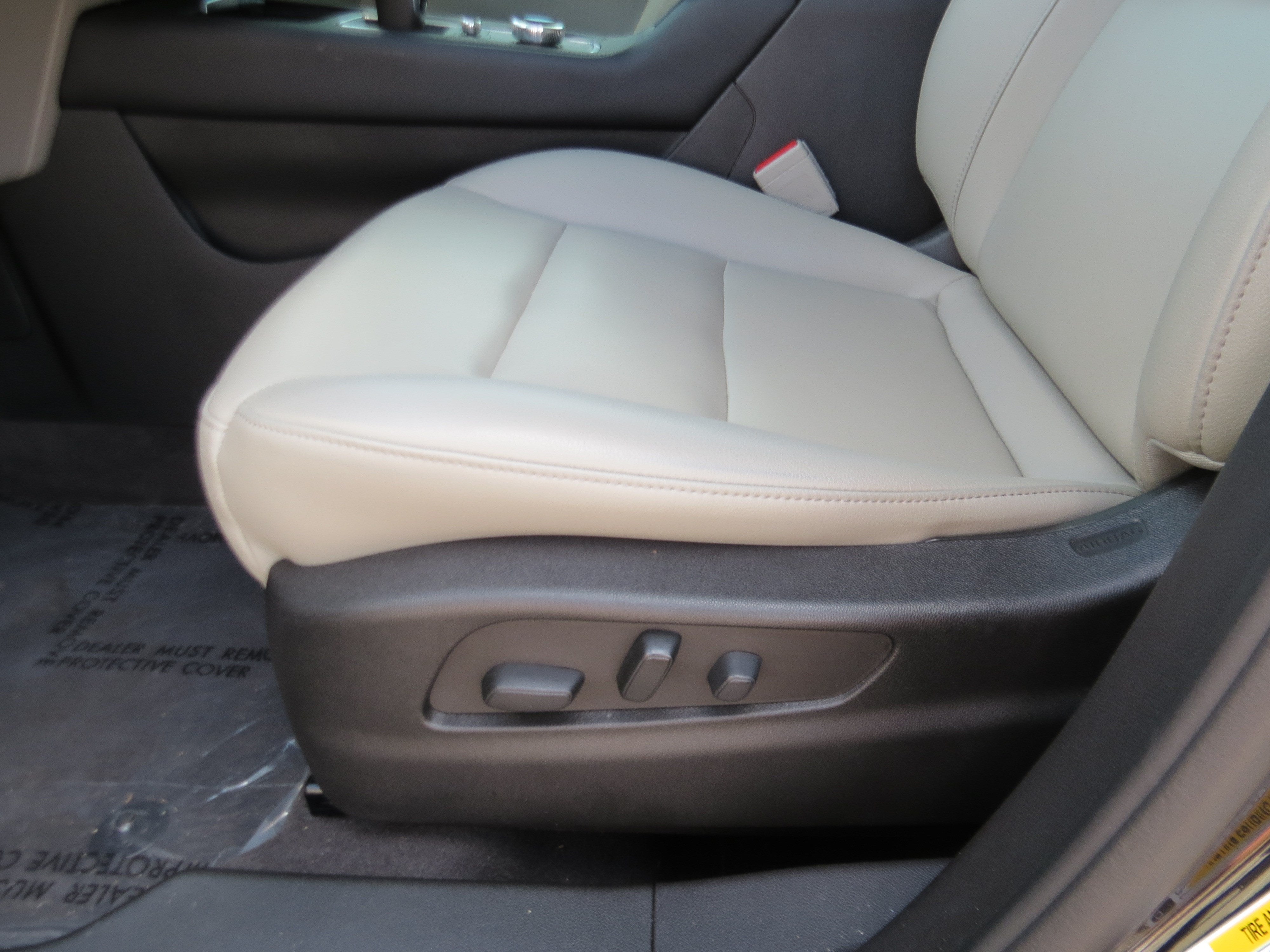 2023 Cadillac XT4 FWD Luxury