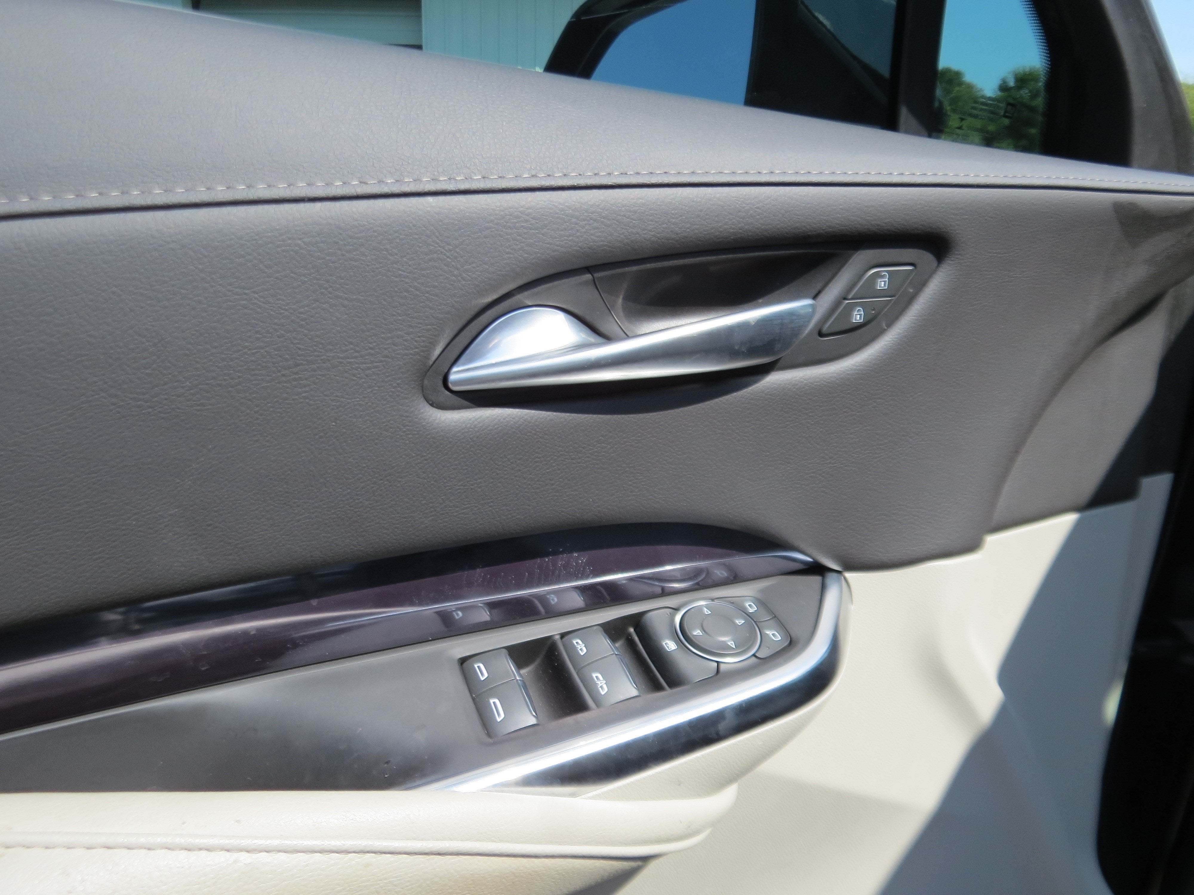 2023 Cadillac XT4 FWD Luxury