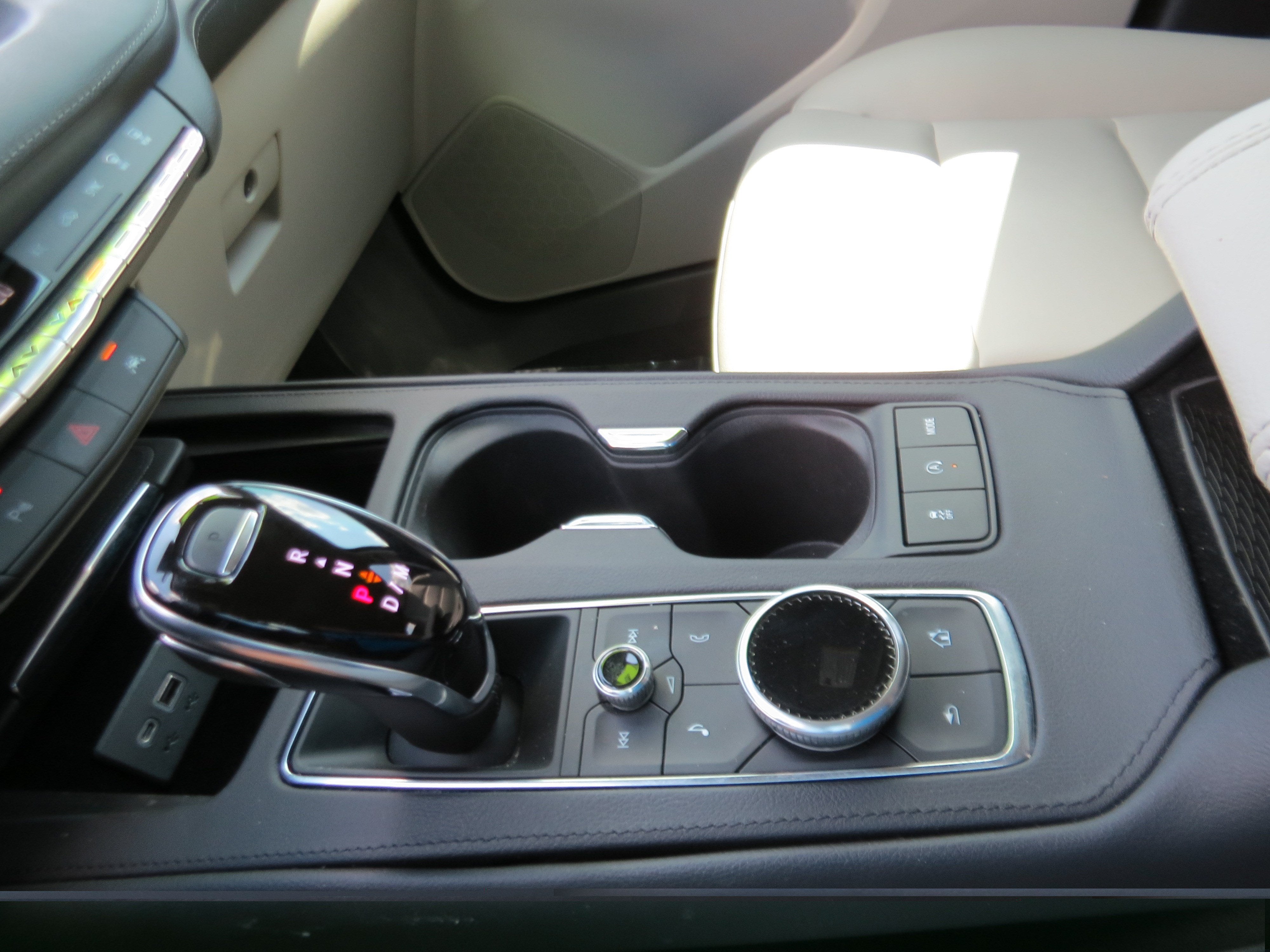 2023 Cadillac XT4 FWD Luxury