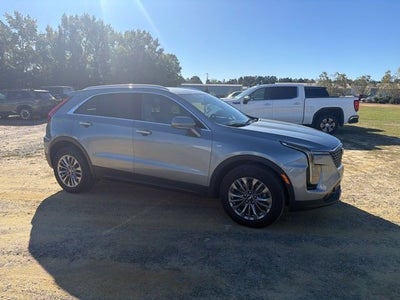 2025 Cadillac XT4 Premium Luxury