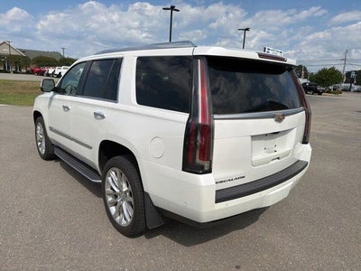 2018 Cadillac Escalade Luxury
