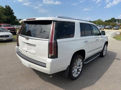 2018 Cadillac Escalade Luxury