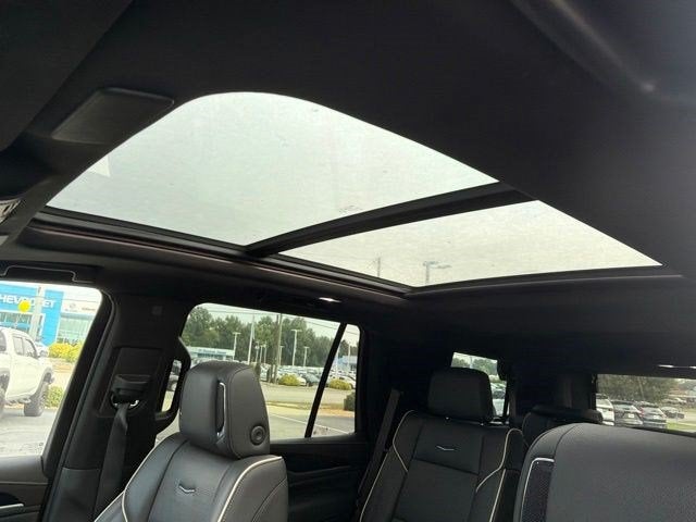 2024 Cadillac Escalade Sport