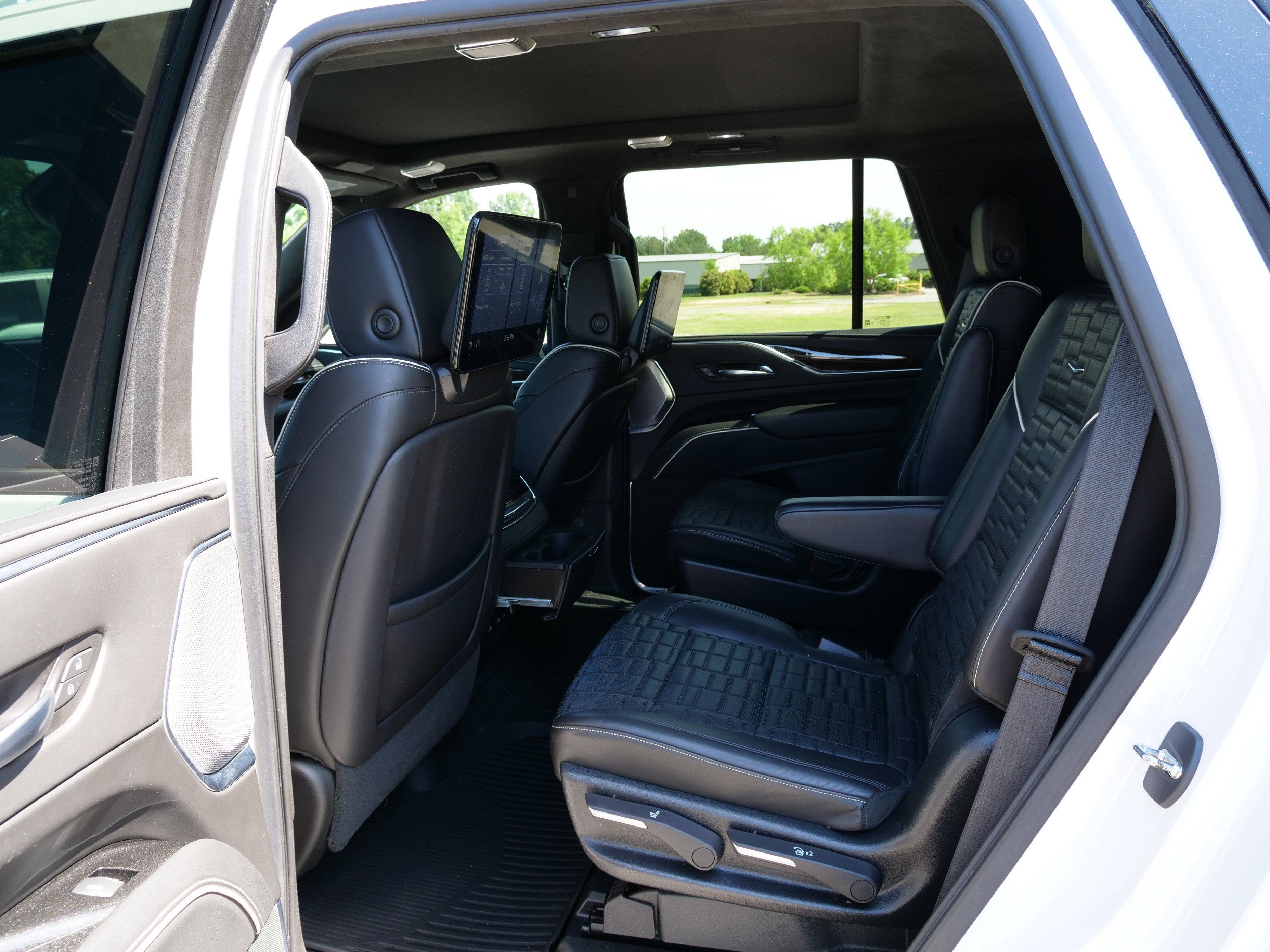 2021 Cadillac Escalade Sport Platinum