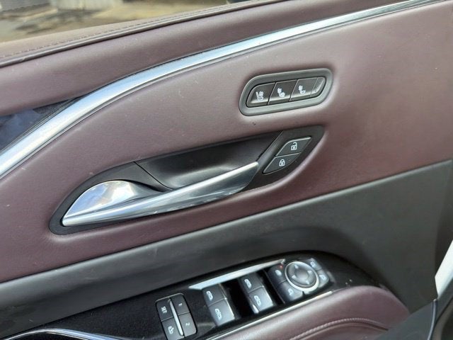 2022 Cadillac Escalade Sport Platinum