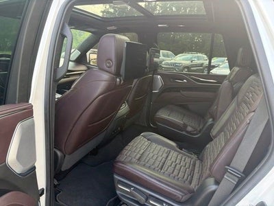 2022 Cadillac Escalade Sport Platinum