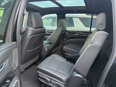 2023 Cadillac Escalade ESV Premium Luxury