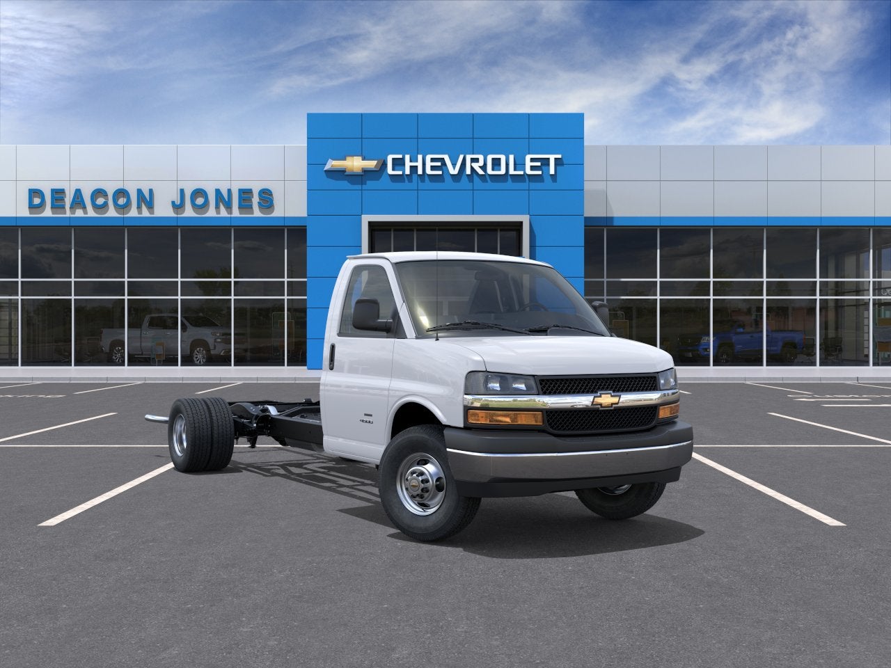 2026 Chevrolet Express Cutaway Base