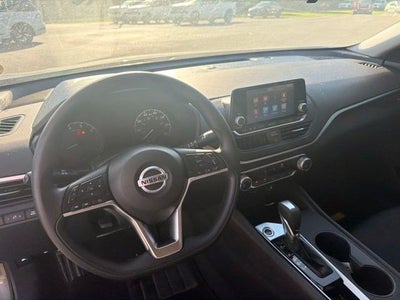 2022 Nissan Altima 2.5 S