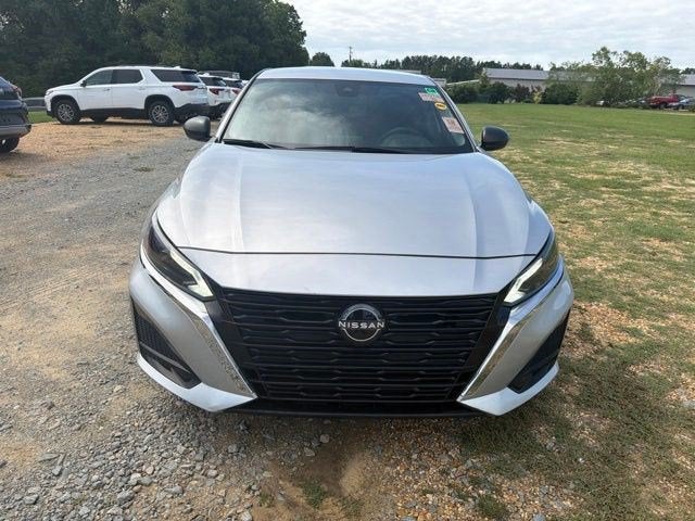 2024 Nissan Altima SV FWD