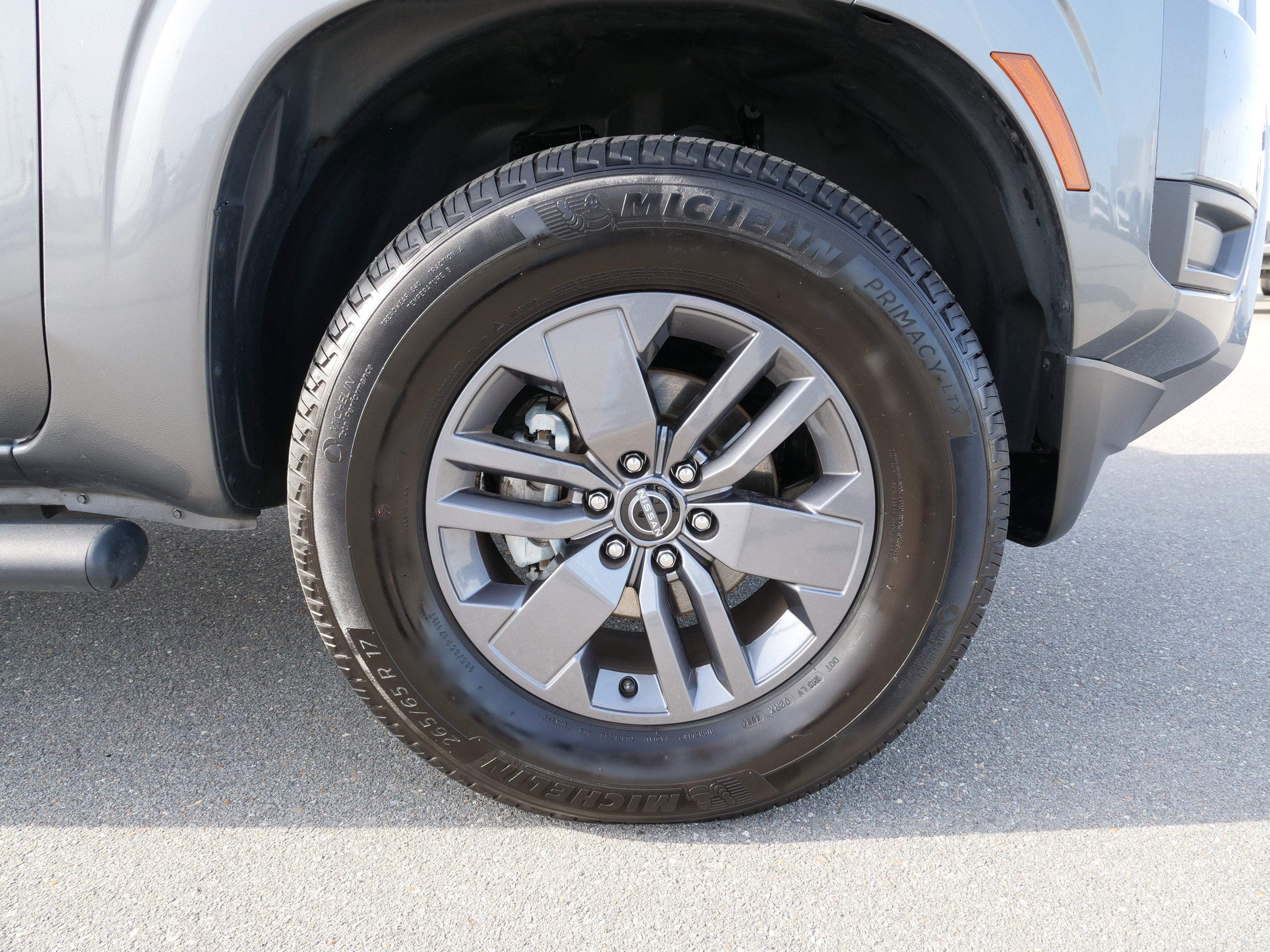2025 Nissan Frontier Crew Cab SV 4x4