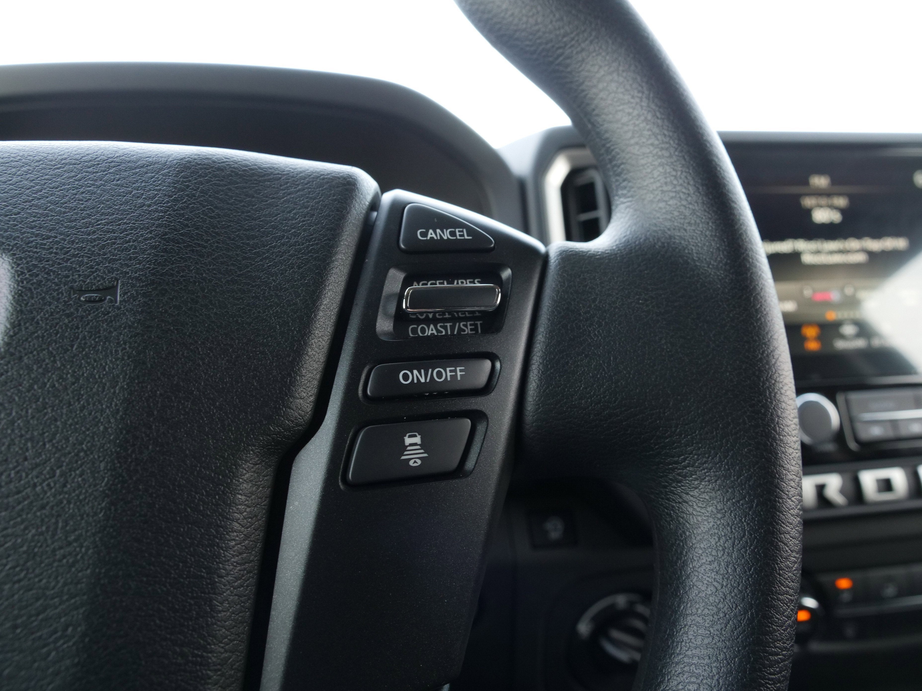 2025 Nissan Frontier Crew Cab SV 4x4