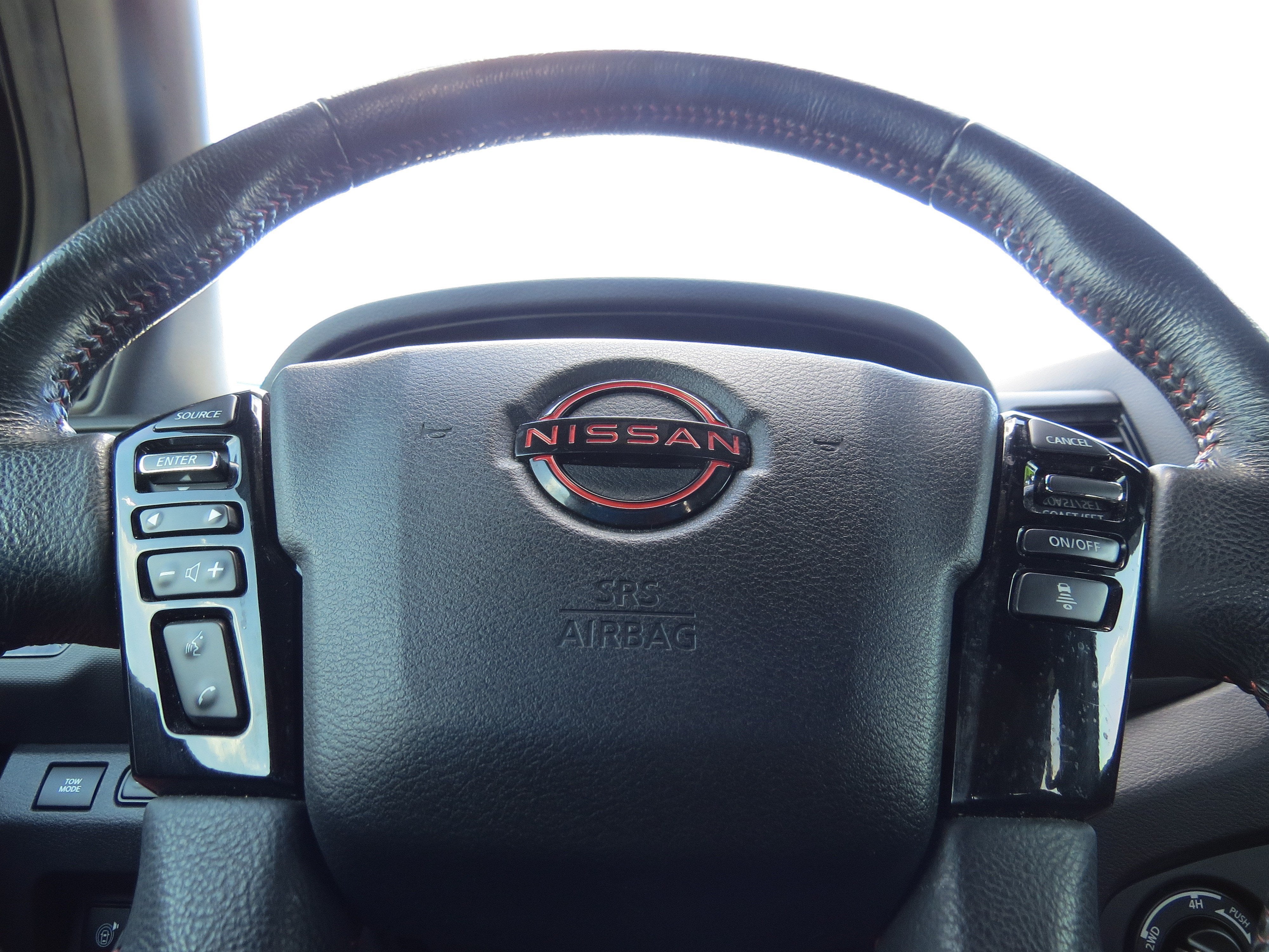 2022 Nissan Frontier Crew Cab PRO-4X 4x4
