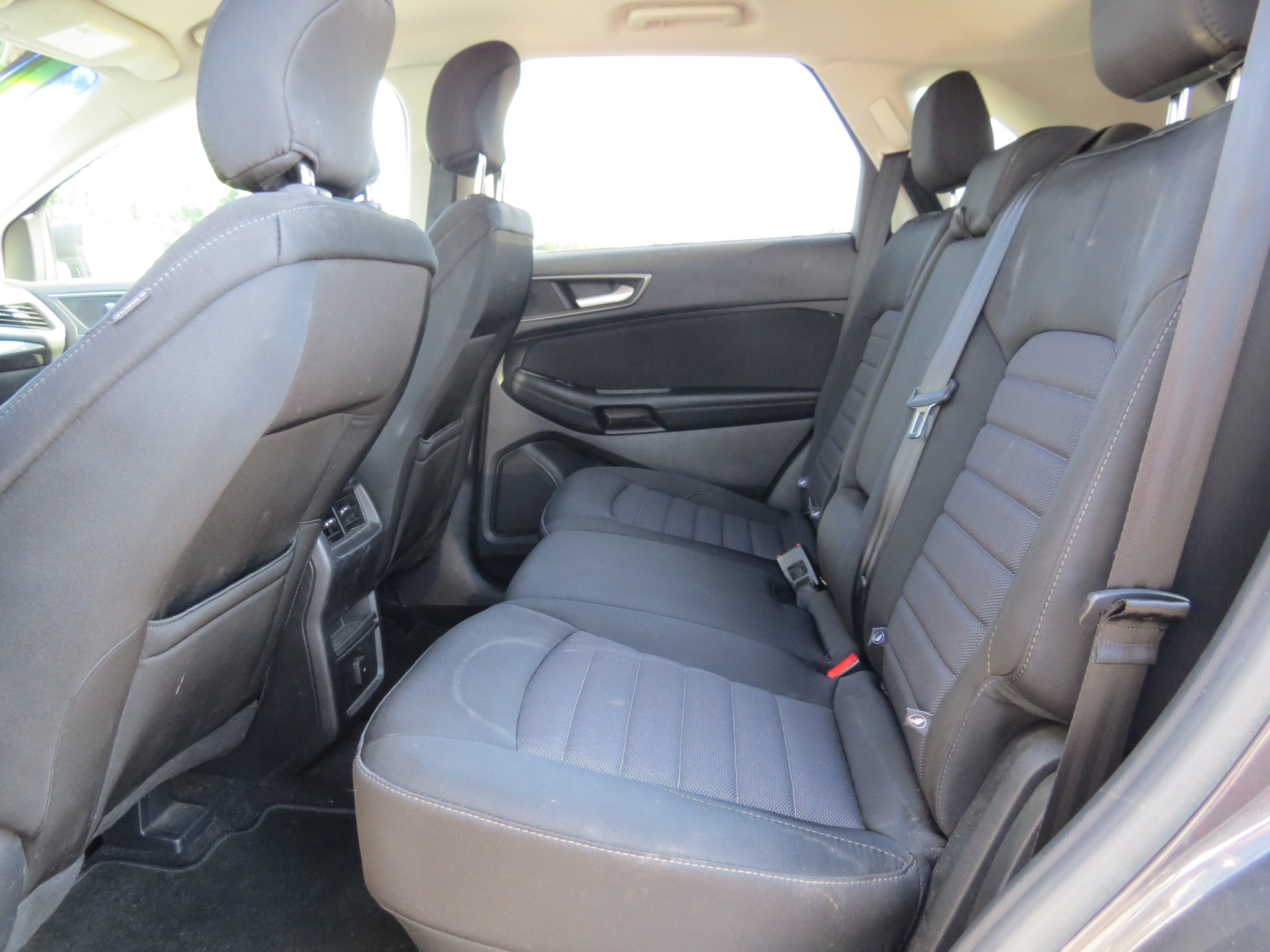 2016 Ford Edge SE