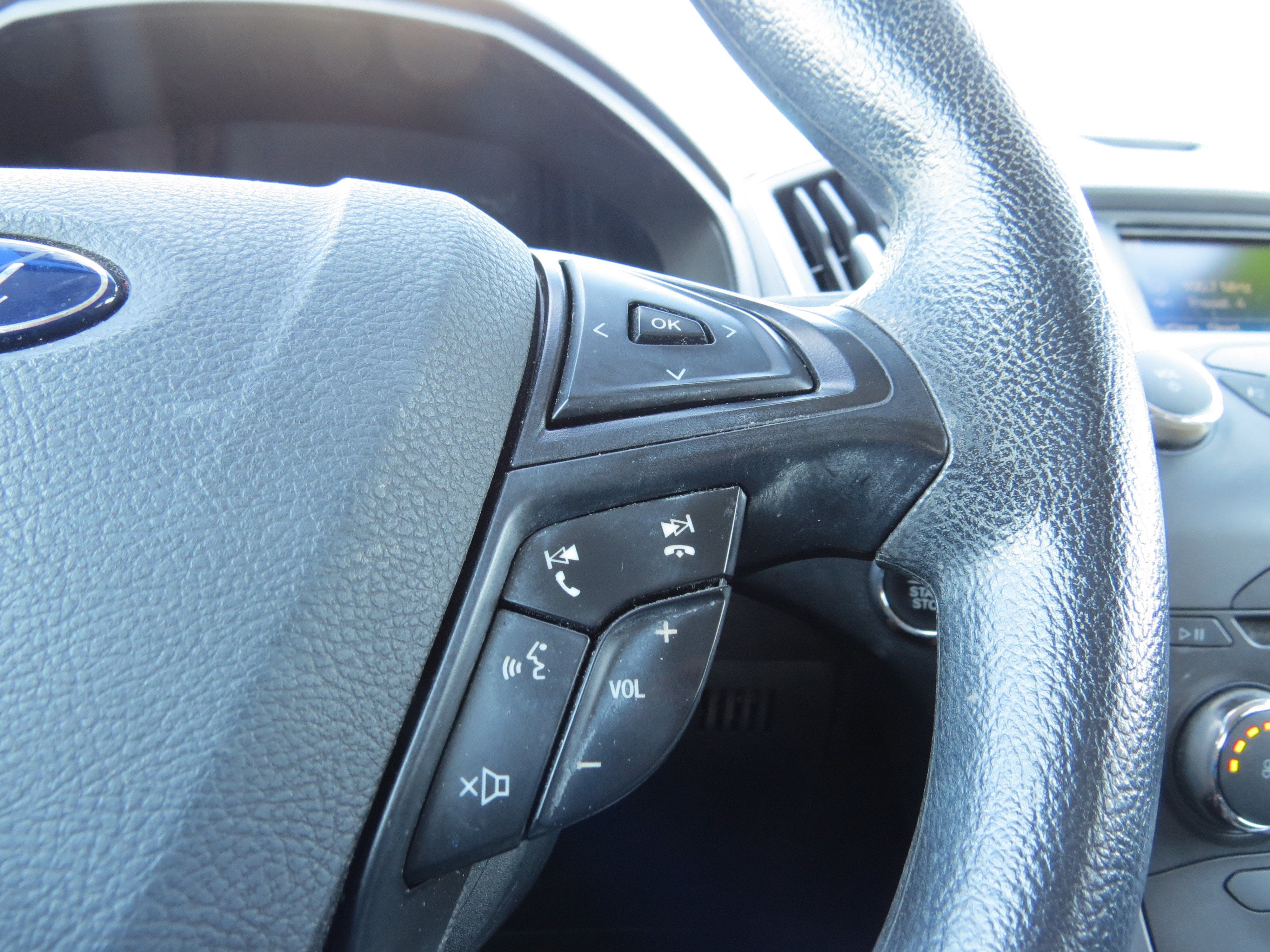 2016 Ford Edge SE