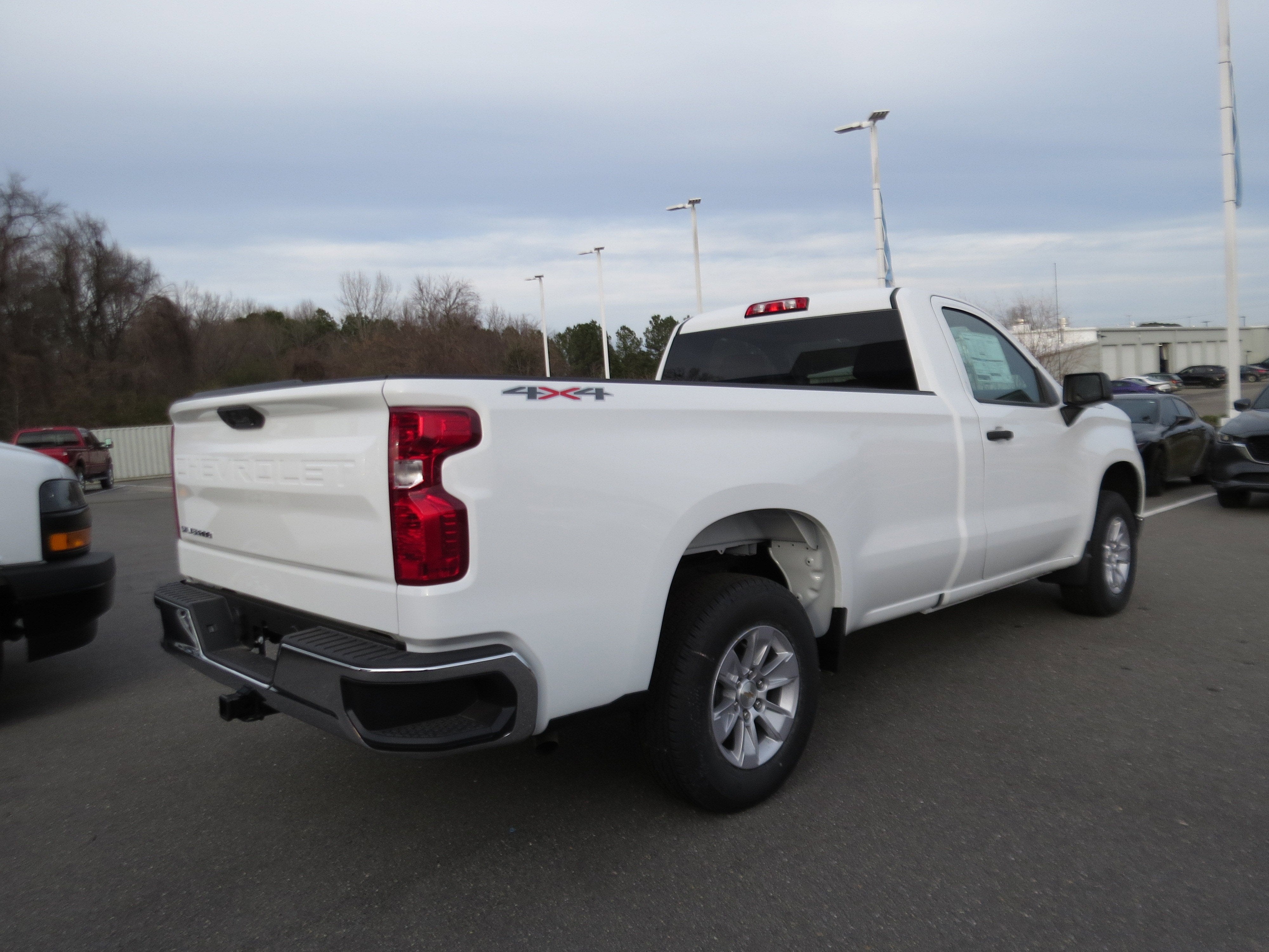 2025 Chevrolet Silverado 1500 WT