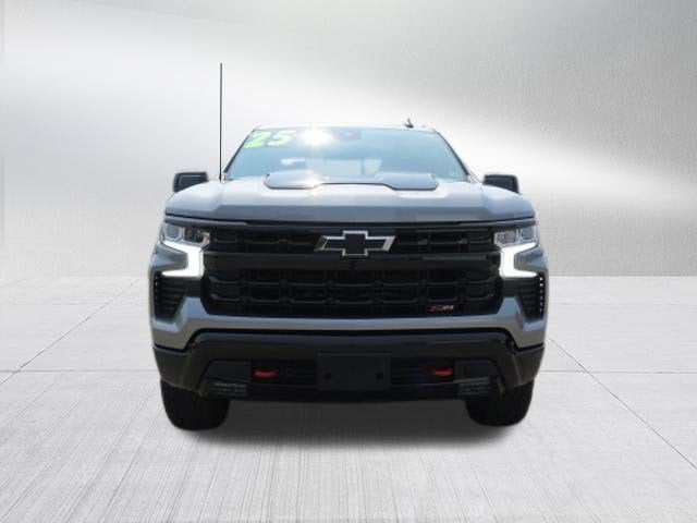 2025 Chevrolet Silverado 1500 LT Trail Boss - Photo 10