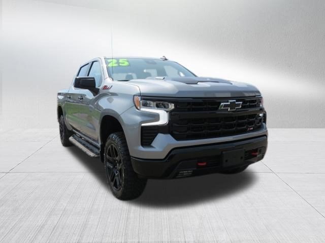 2025 Chevrolet Silverado 1500 LT Trail Boss - Photo 11