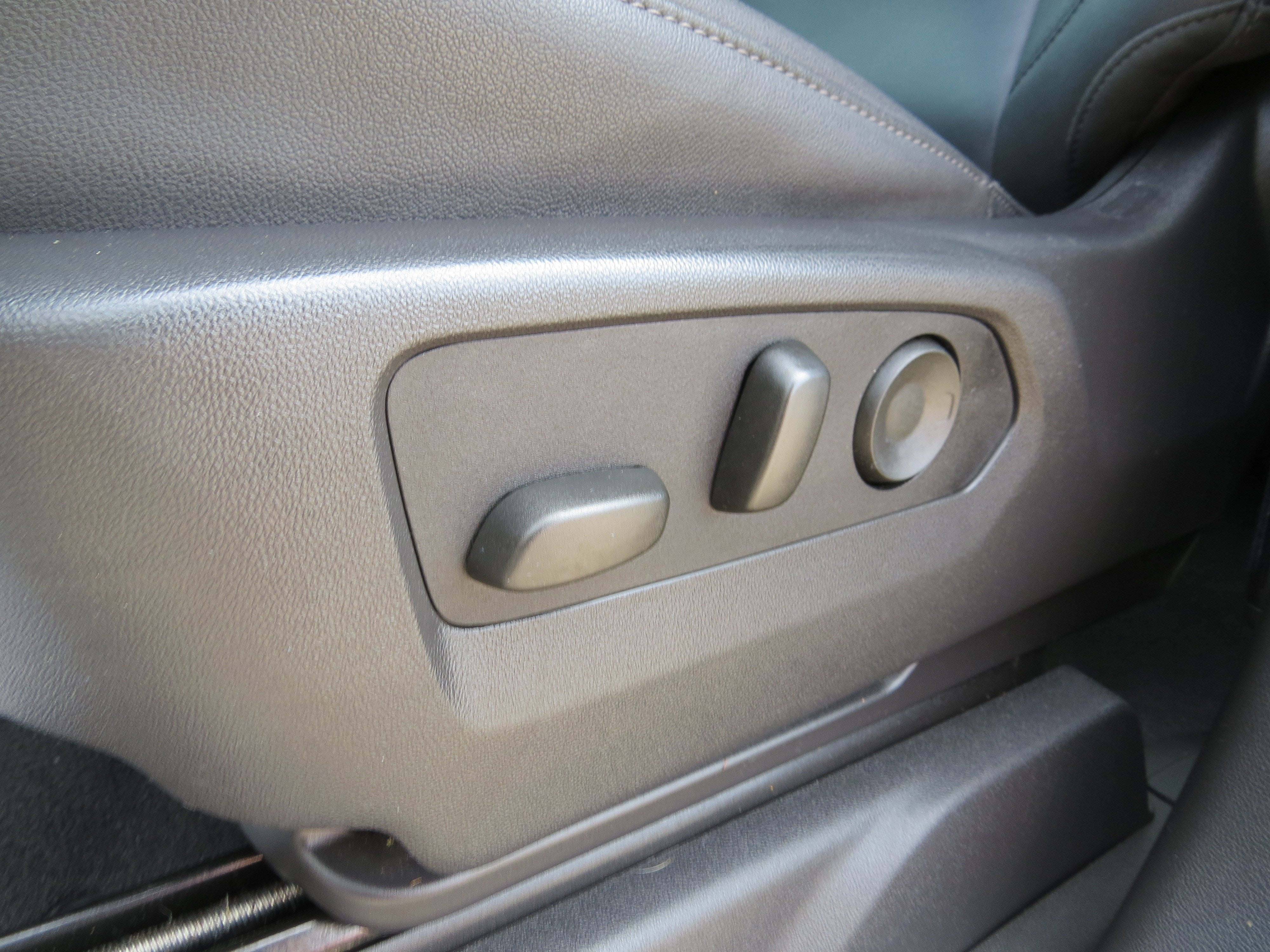 2025 Chevrolet Silverado 1500 LT Trail Boss - Photo 17